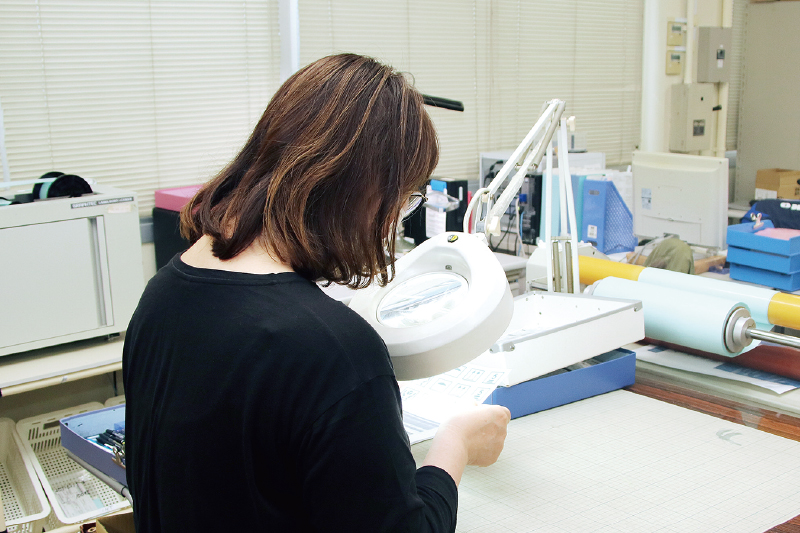 用紙を選ばなくなり、さまざまな用途のラベルを製作できる